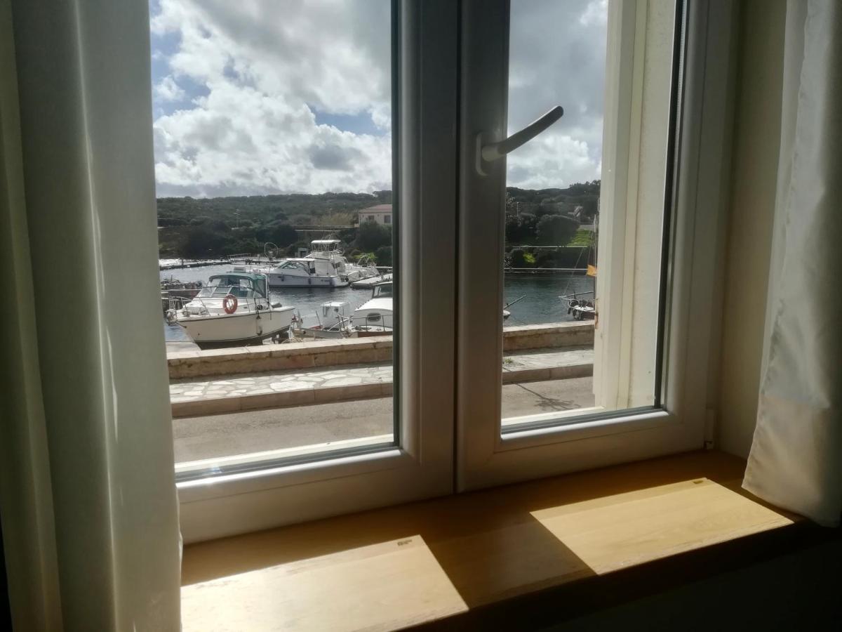 مبيت وإفطار ستينتينو Domo Sul Porto المظهر الخارجي الصورة